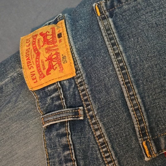 Levis 505 Jeans 42×32 - Picture 3 of 5